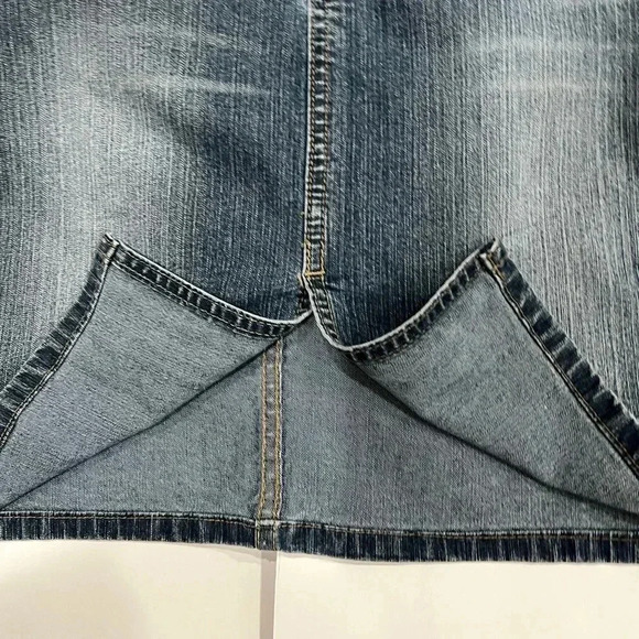 Vintage Z. Cavaricci 80s-90’s Retro Denim mini Skirt with front split So cool! - Picture 7 of 9